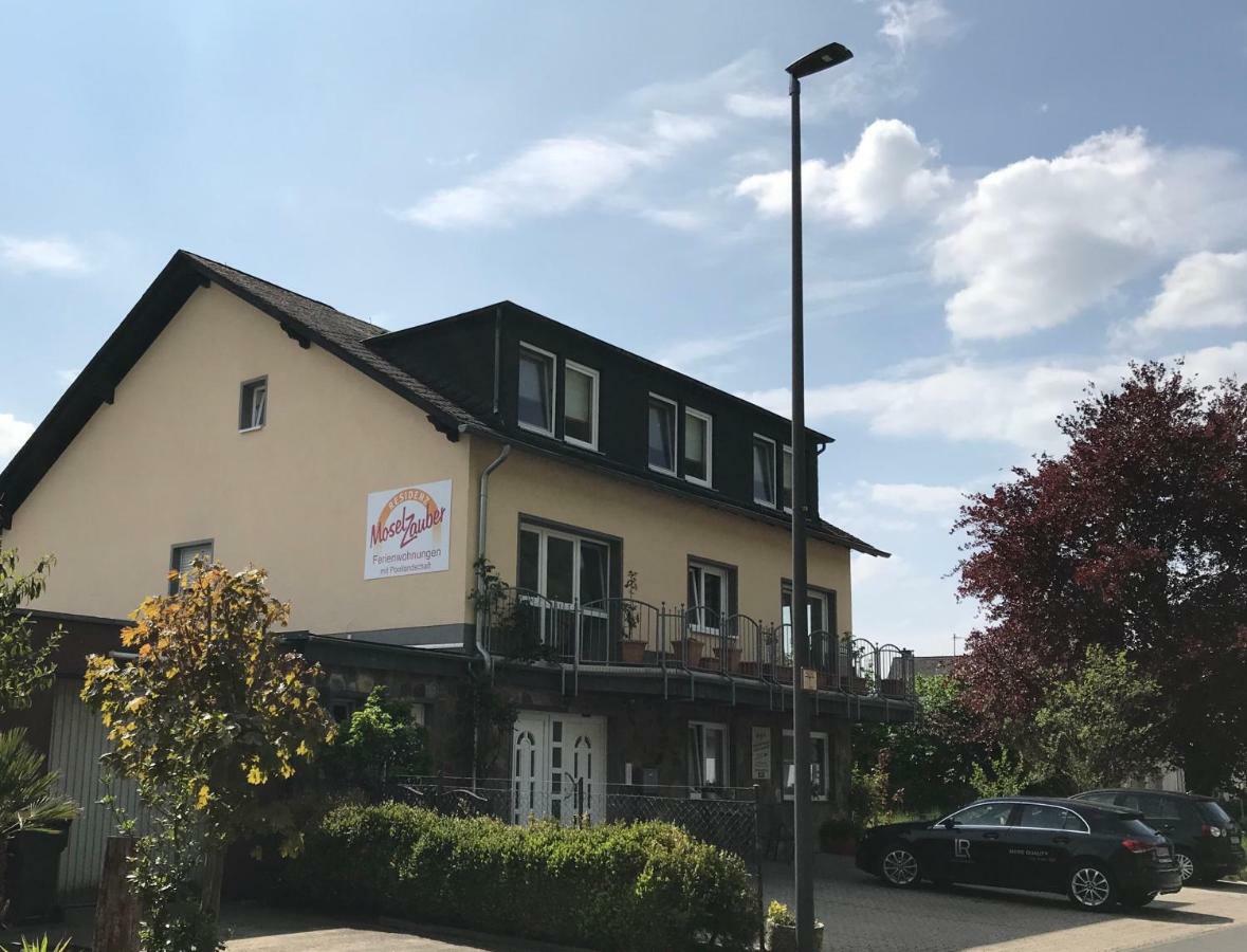 Residenz Moselzauber - Ferienwohnungen Mit Pool Landschaft Ernst Exteriör bild